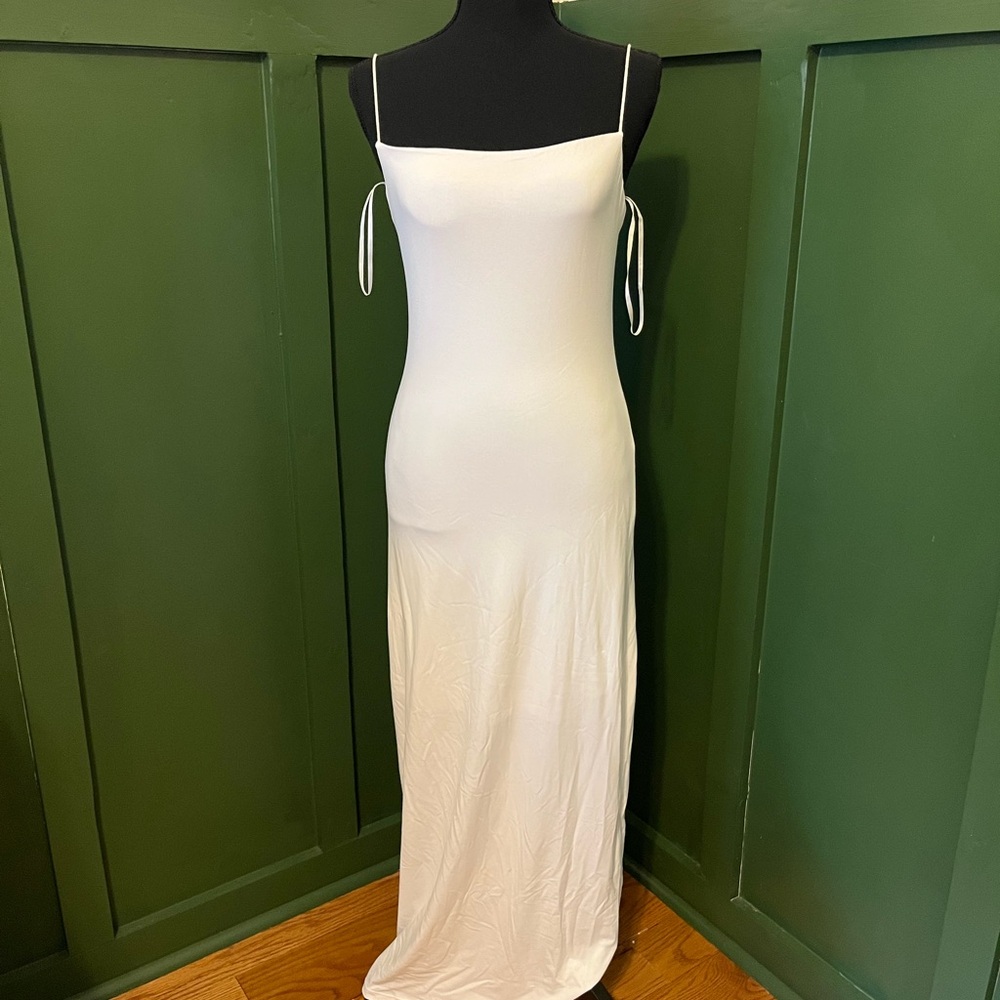 Bodycon bridal maxi dress